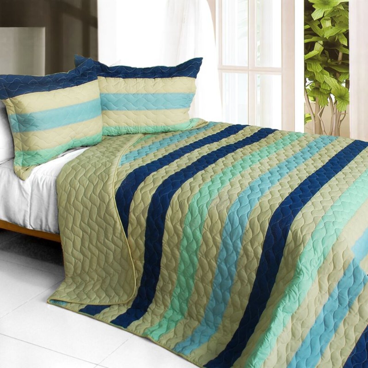 3-Piece Handmade Full/Queen Quilt Set Vermicelli Quilted Patchwork